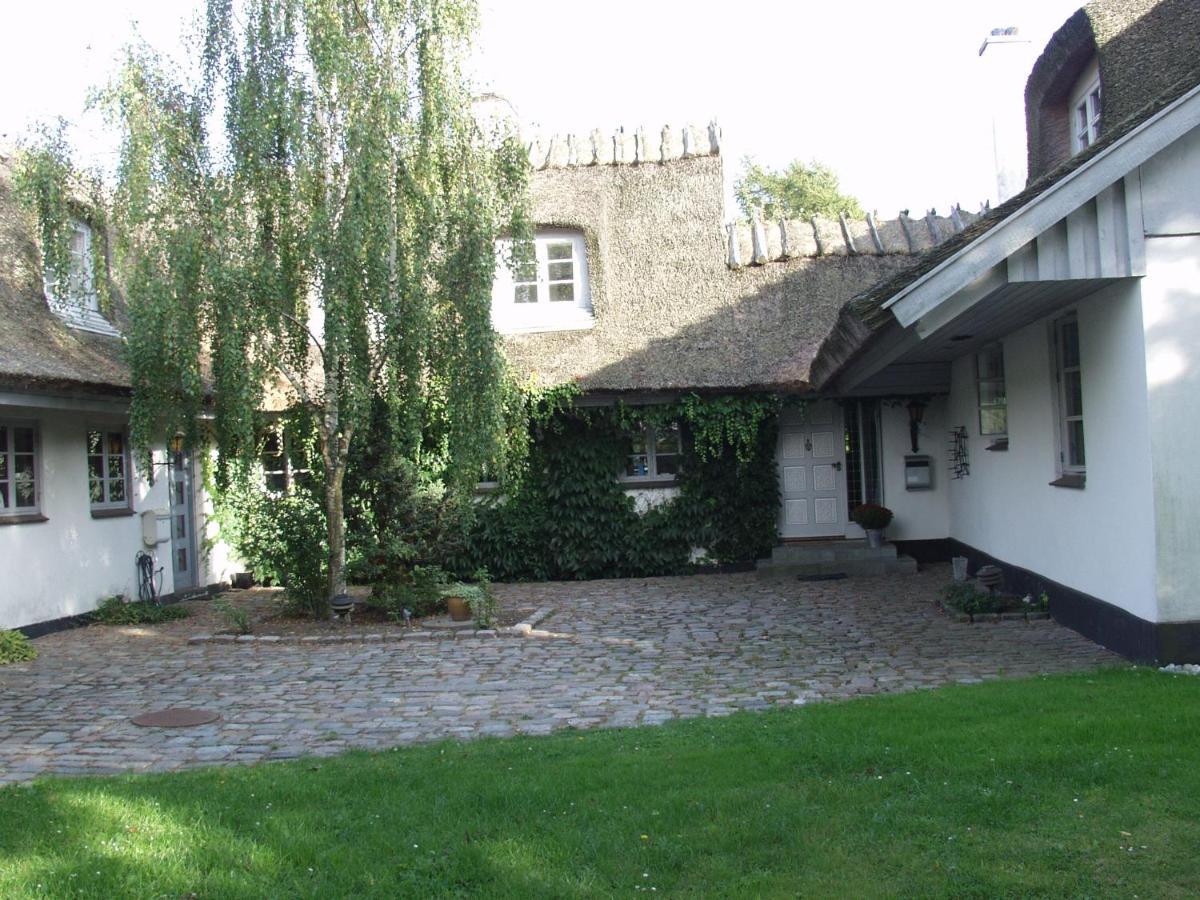 Dyrlundgaard Tilbyder Charmerende Ferielejlighed. Helsinge Exterior photo
